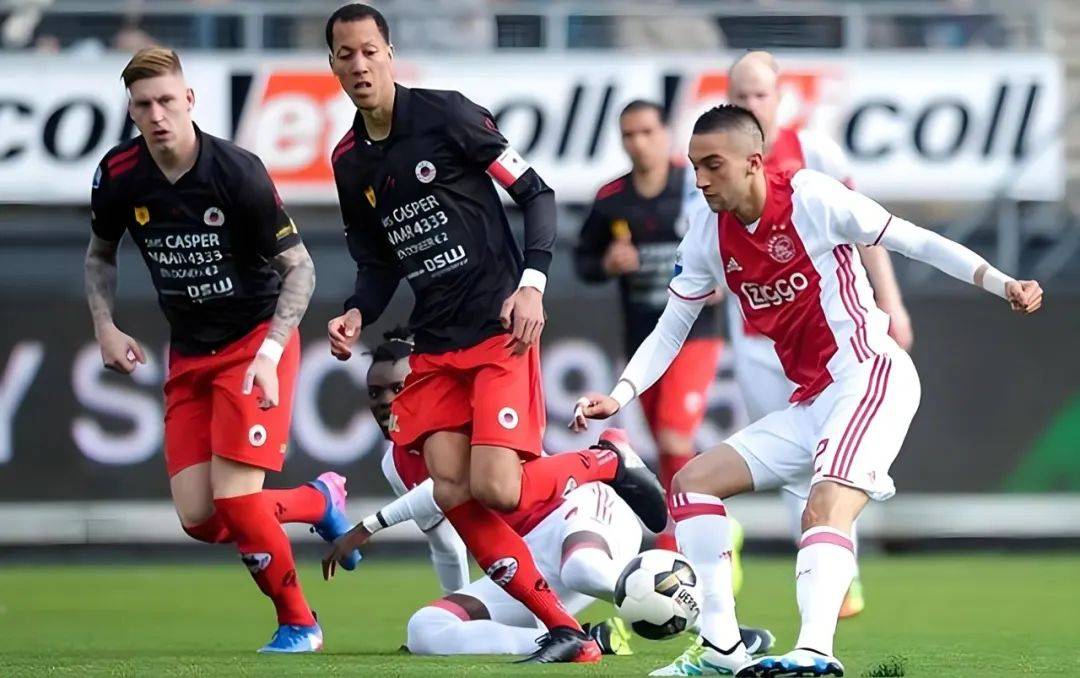 打进2球 打进2球